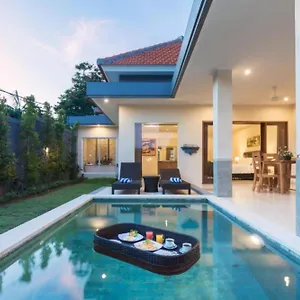 Kubu Petitenget Hotel Seminyak